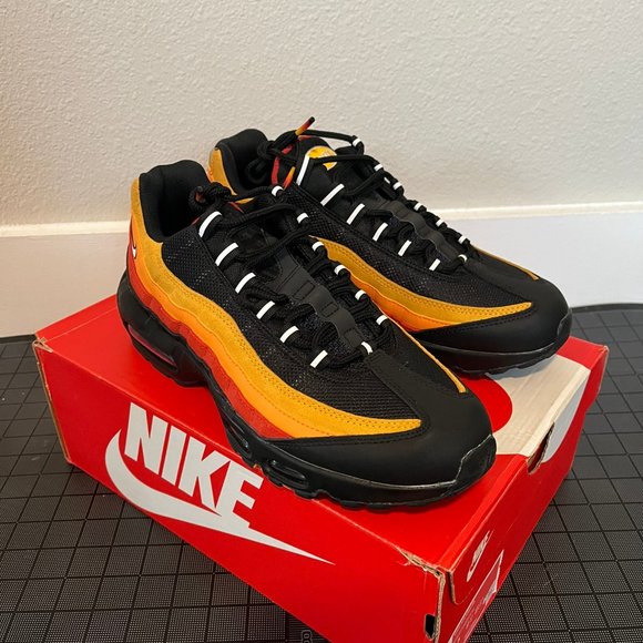 BRAND NEW Nike Air Max 95 Raygun - Picture 2 of 6